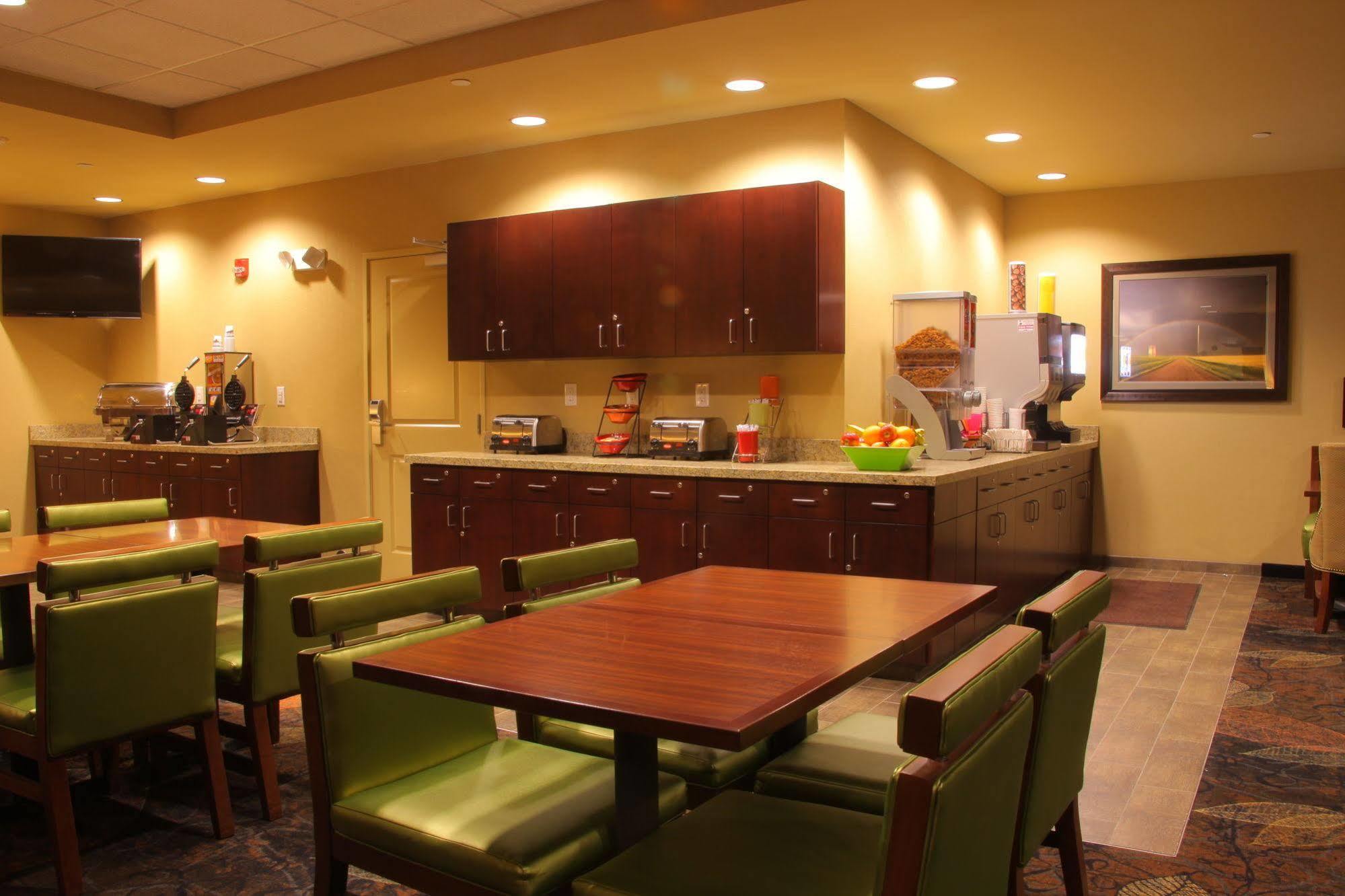 Little Missouri Inn & Suites Watford City 외부 사진